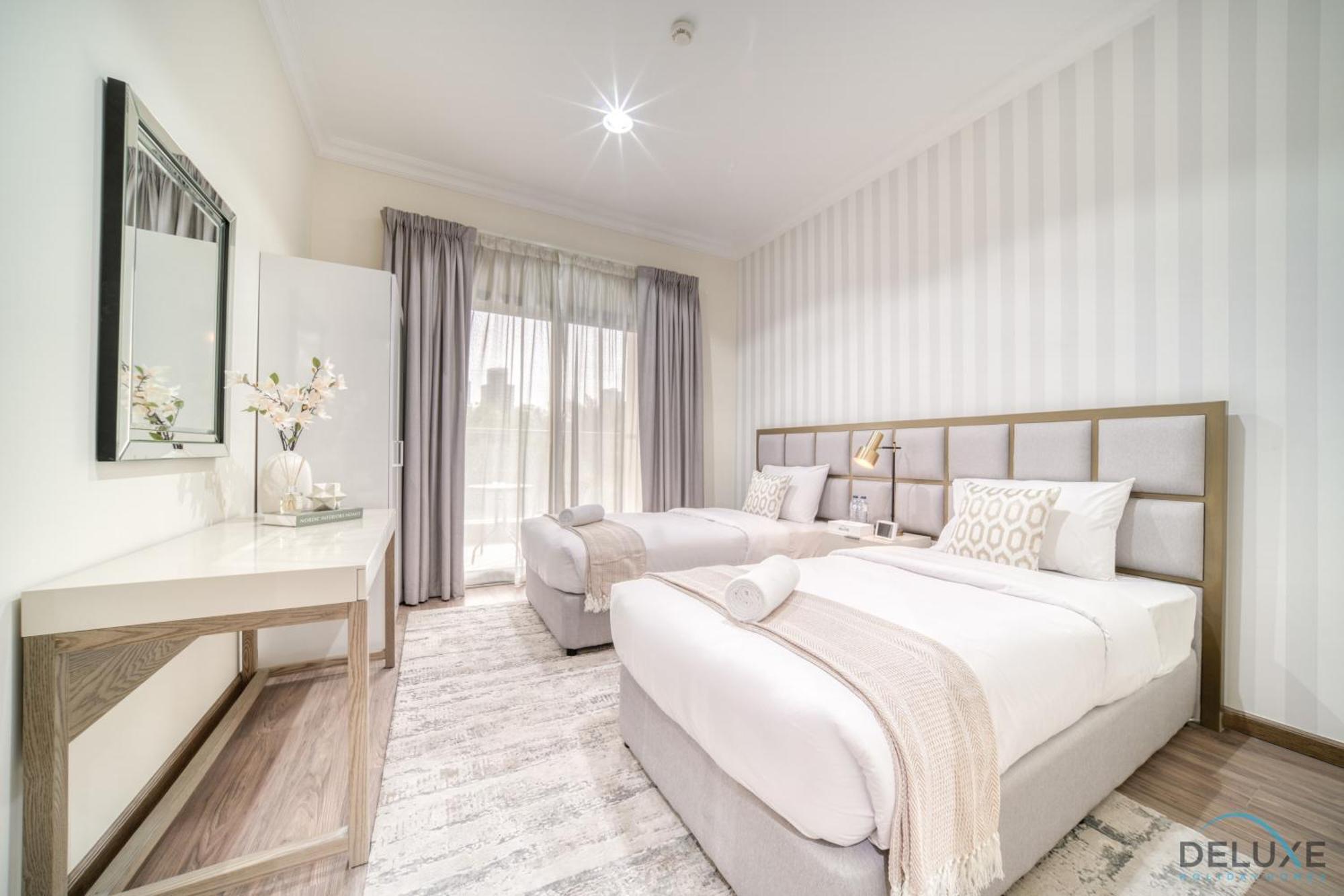 Charming 3br Townhouse With Assistant's At District 12 Jvc By Deluxe Apartment Dubai