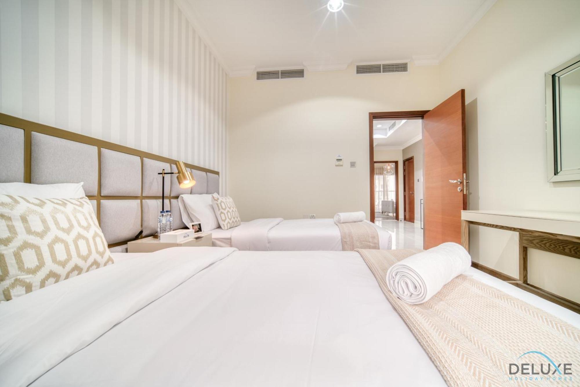 Apartment Charming 3br Townhouse With Assistant's At District 12 Jvc By Deluxe Dubai